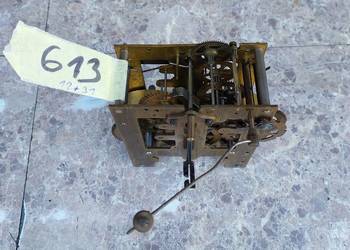 613 Mechanizm starego zegara ściennego PHS uszkodzone bicie