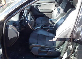 Audi A4 B6 Avant Uszczelka karoseryjna 8E9833721F 8E0831721F