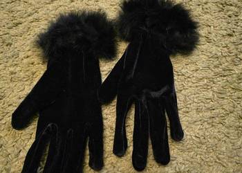 Rękawiczki wyjściowe oraz zwykłe