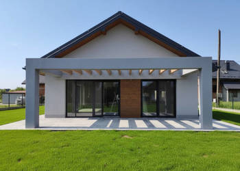 Dom parterowy wolnostojący z dużą działką w cichej okolicy