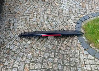 Spojler lotka klapy bagażnika Mercedes W211 przed liftem