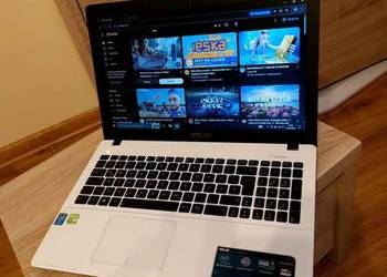 Laptop Asus i7