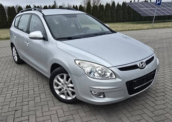 Hyundai i30 1.6Benz. Serwis.Klimatronic.Alufelgi.Halogeny.Parktronic.Hak.P…