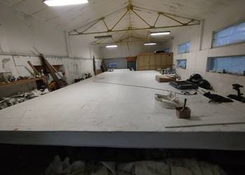 Produkcja plandek ,stół do produkcji