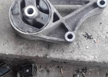 Poduszki skrzyni biegów Opel Vectra C 1.8 16v 122km Z18XE