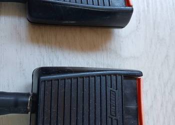 Zapięcia pasów do Fiata 126p klamry ZAPINKI pasów Fiat 126p pasy