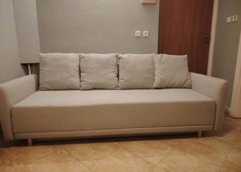 Sofa rozkładana 2 osobowa z koszem na pościel Agata Meble