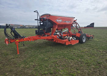Agregat siewny KUHN ESPRO 3000 (2020 r. , 580 ha, jak nowy)