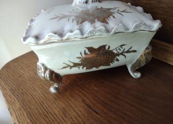 STARA PORCELANA KULAWA SZKATUŁKA PUZDRO
