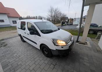 Berlingo 2014 L2 3 osobowy webasto
