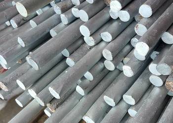 Pręt okrągły stalowy gładki fi 18x3000