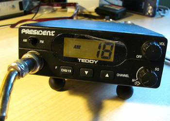 Radio CB President Teddy z mikrofonem