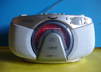 Radiomagnetofon z CD CLATRONIC SRR-487