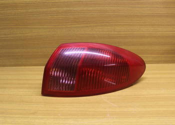 Alfa Romeo 147 Lampa tył tylna klosz prawy
