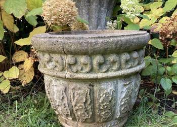 Betonowa donica - zdobiona