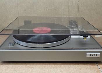 Gramofon AKAI AP-B10