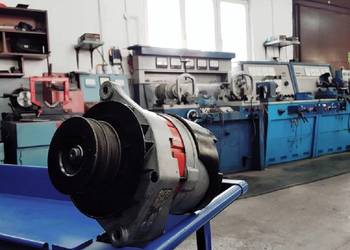 Alternator Komatsu Opryskiwacz Matrot Caterpillar