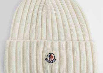 Czapka Moncler – unisex, nowa kolekcja