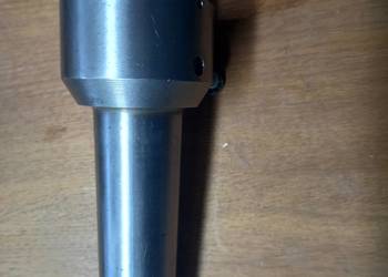 Kieł obrotowy tokarski