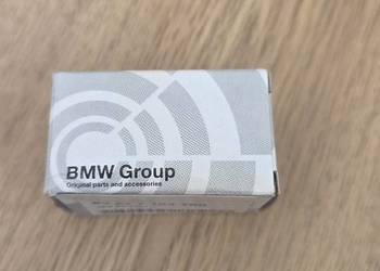 Żarówka 12V 27/7W BMW