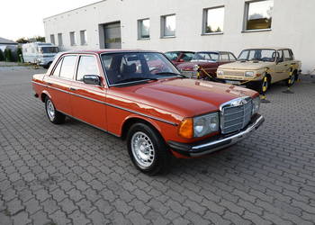 Mercedes w123 230E 1977 rok, Oryginalny Lakier, Niski Przebieg.
