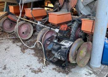 Siewnik do kukurydzy