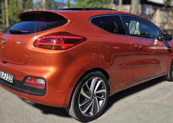 Kia ProCeed *Xenon*Navi+Panorama