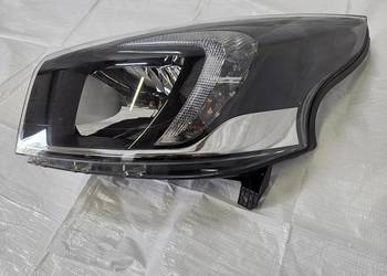 LAMPA LEWA PRZÓD PRZEDNIA OPEL VIVARO B II 260602711R