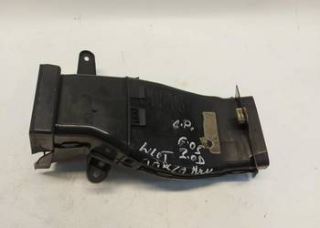 BMW G05 X5 3.0d 2019r. WLOT KANAŁ POWIETRZA LEWY PRZÓD 7421699