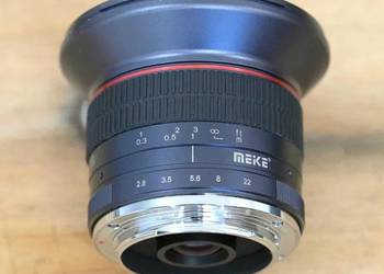 Szerokokątny MEIKE 12mm SONY-E zamienię.