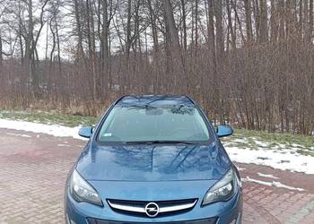 Opel Astra J