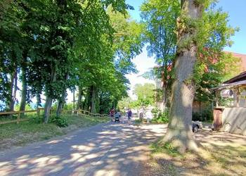Rewal przy plaży – 4 lokale turystyczne 75,6 m², inwestycja