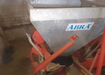 Sprzedam rozsiewacz nawozów