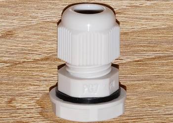 Dławik dławnica kablowa PG7 EG-7GY1 IP68 poliamid szary KSS WIRING 4 sztuki
