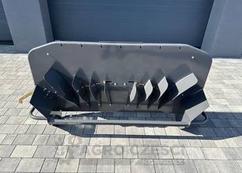 Rozdzielacz słomy, rozpylacz, siekacz Claas Tucano 320_330_420_430_550_560