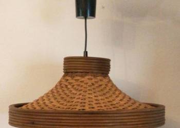 Lampa sufitowa z ubiegłego wieku