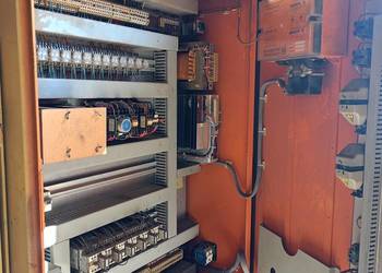 Cybelec 3300, sterowanie prasa krawędziowa