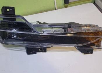 Lampa przeciwmgielna Prawa Tesla 3 1077392-00-E