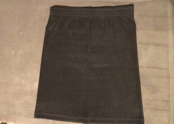 czarna spódnica mini