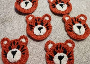 Tygrysek aplikacja kotylion naszywka