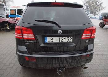 KLAPA DODGE JOURNEY TYŁ CZARNA KOMPLETNA