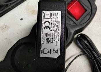 Sprzedam ZASILACZ DC 12V-1A prądu stałego