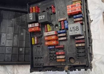 Skoda octavia II skrzynka bezpieczników