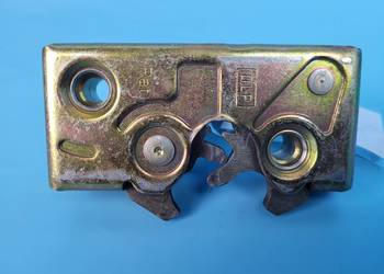 CASE IH PUMA 145 12r ZAMEK DRZWI LEWY 84227452