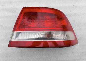 Lampa Prawy Tył Tylna Prawa Saab 93 9-3 II Sedan 12785761