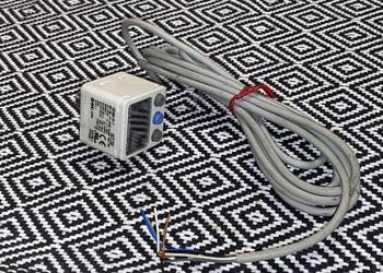 Przełącznik ciśnienia SMC ISE40A-01-T-MA