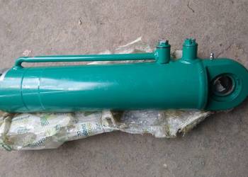 KK353671R cylinder siłownika obrotu D95/80 z łożyskiem