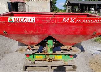 rozsiewacz nawozów MX Premium Agromet rok 2005