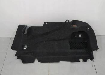 TAPICERKA BOCZEK PRAWY TYŁ BAGAŻNIKA 32149001 Volvo S60 III (2018-2024)