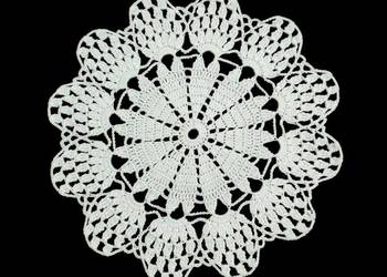 Serwetka szydełkowa 19cm (S169)